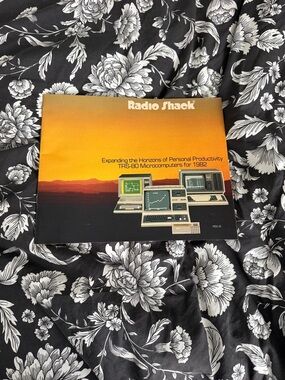 Vintage 1982 Radio Shack Product Catalogue